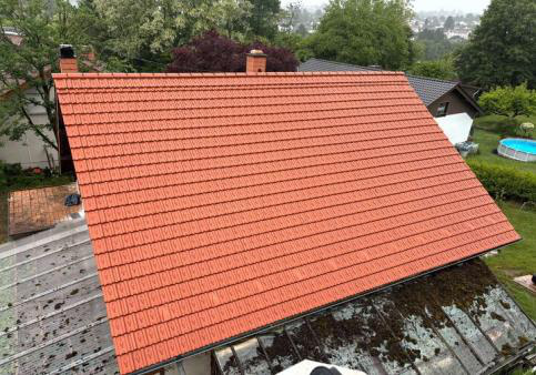 Dach nach der Reinigung